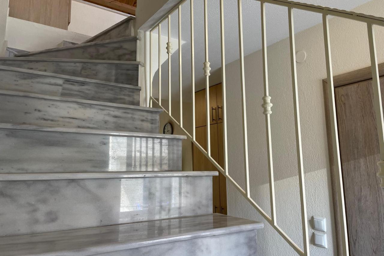 Royals Apartments Никити Экстерьер фото